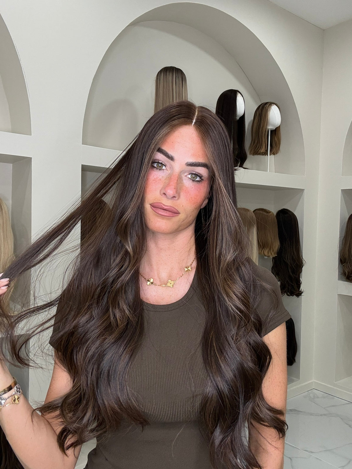 Beka 026 | Dark brown with light brown highlights