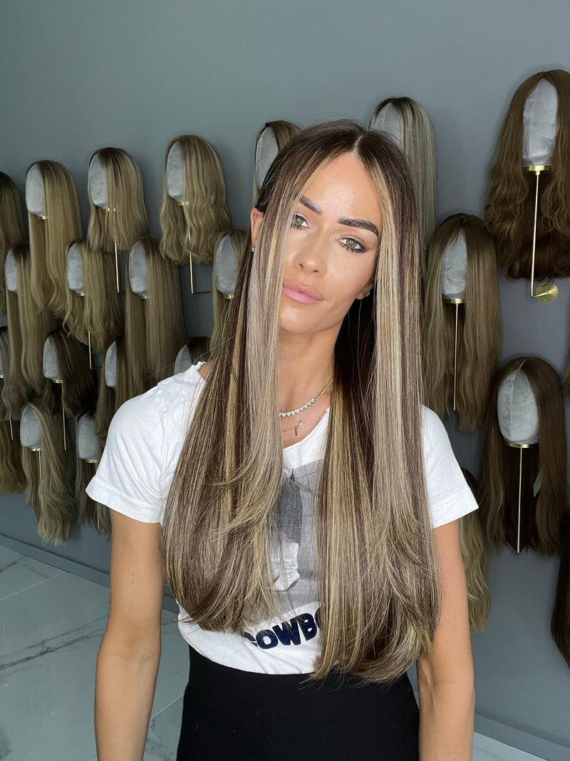 Beka 210 - Brown with soft blond balayage and money pieces Wig
