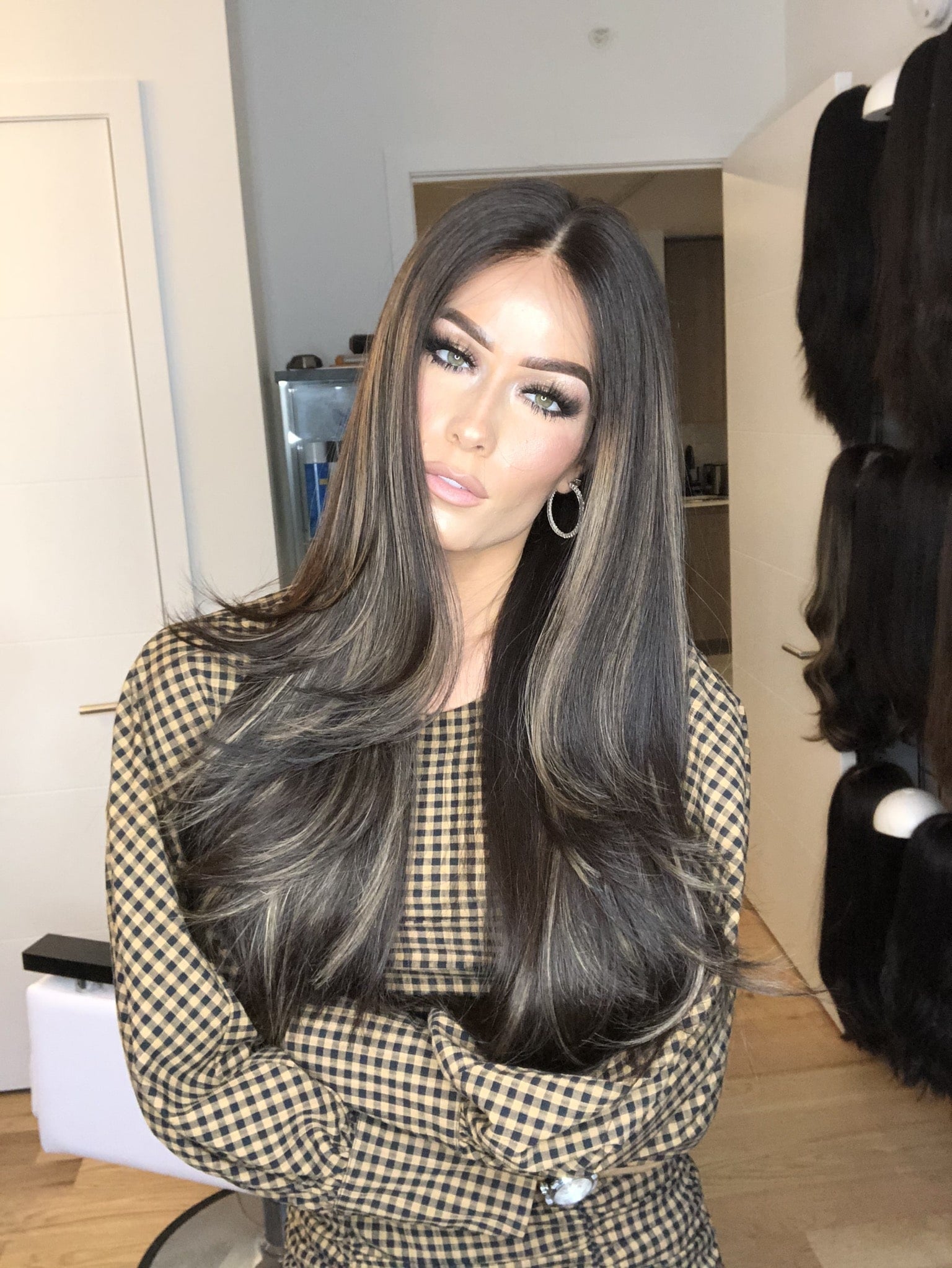 Beka 144 l dark brown with caramel highlights Wig