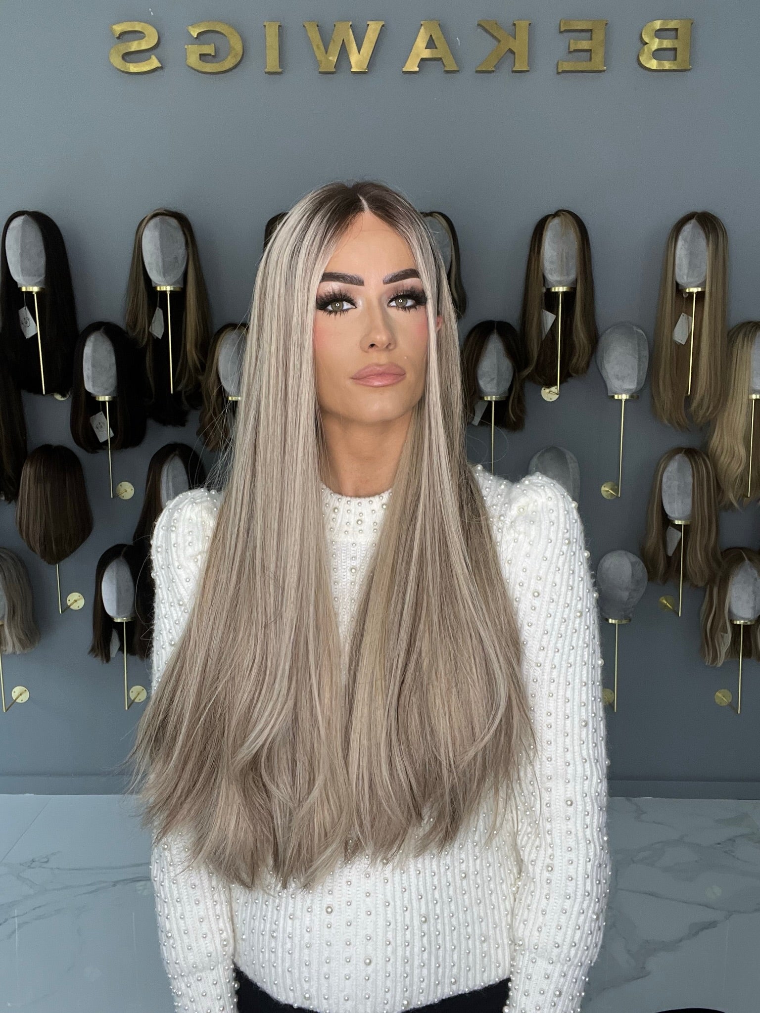 Beka 237 l Ash blond soft waves Wig