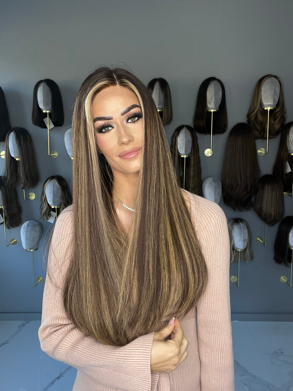 Beka 245 l Medium brown with golden blond balayage and money pieces Wig