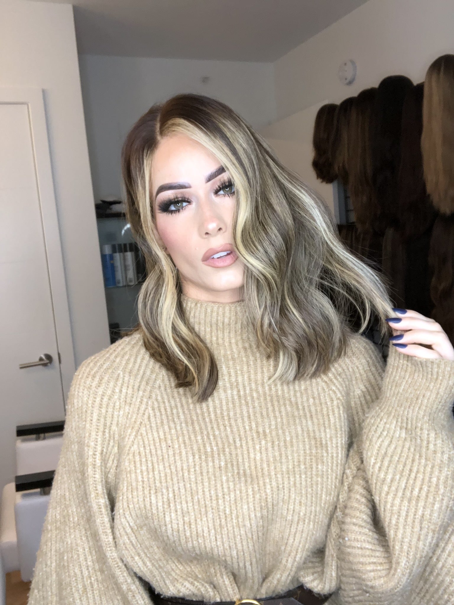 Beka 124 - blonde balayage with money pieces Wig